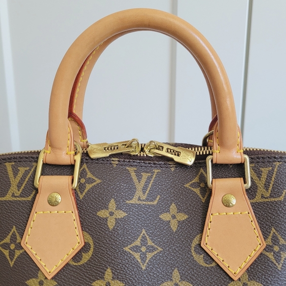 🍁BEAUTIFUL Louis Vuitton Alma PM Satchel Monogram - Picture 5 of 16